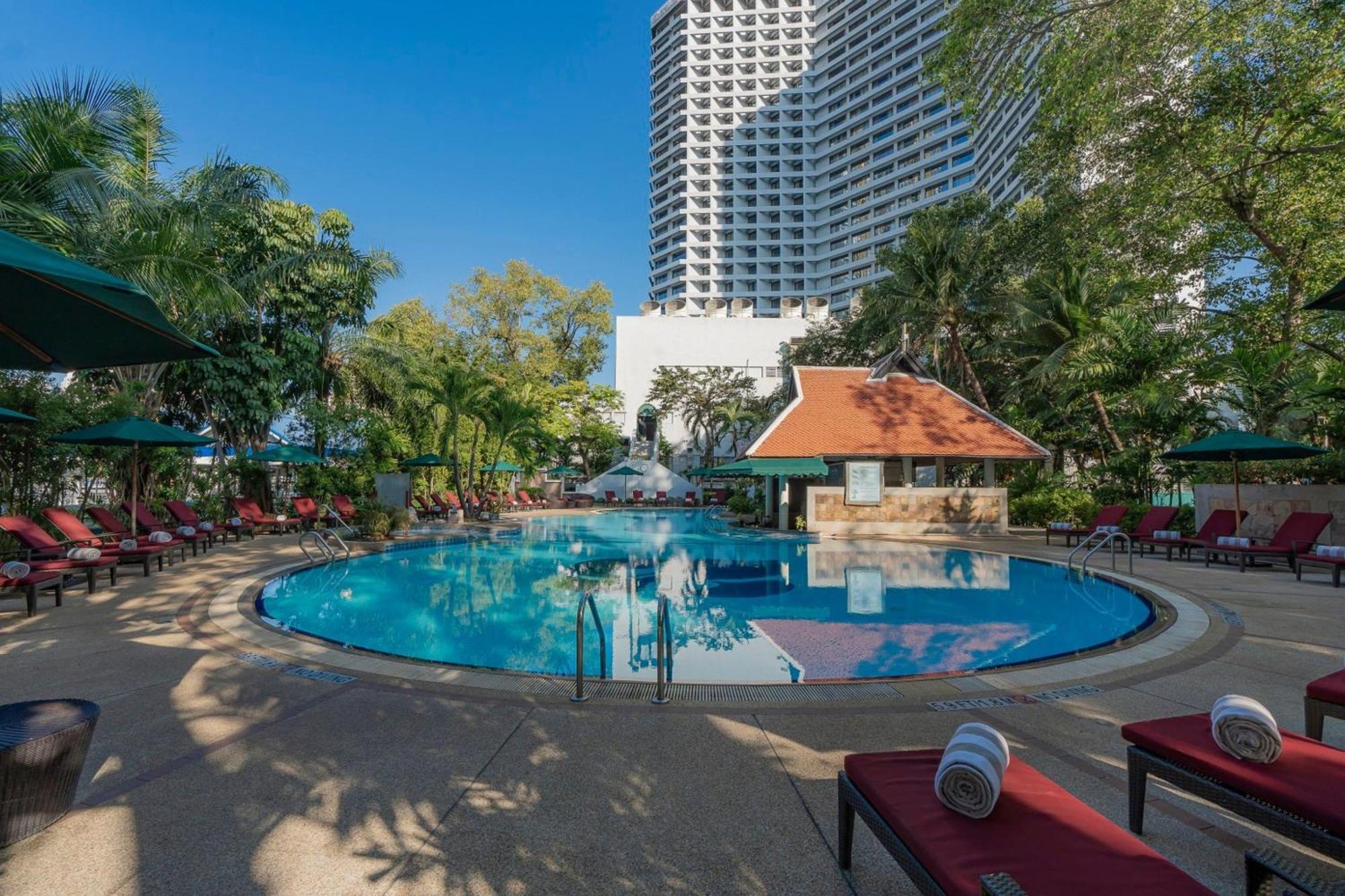 Royal Orchid Sheraton Hotel And Towers Бангкок Экстерьер фото